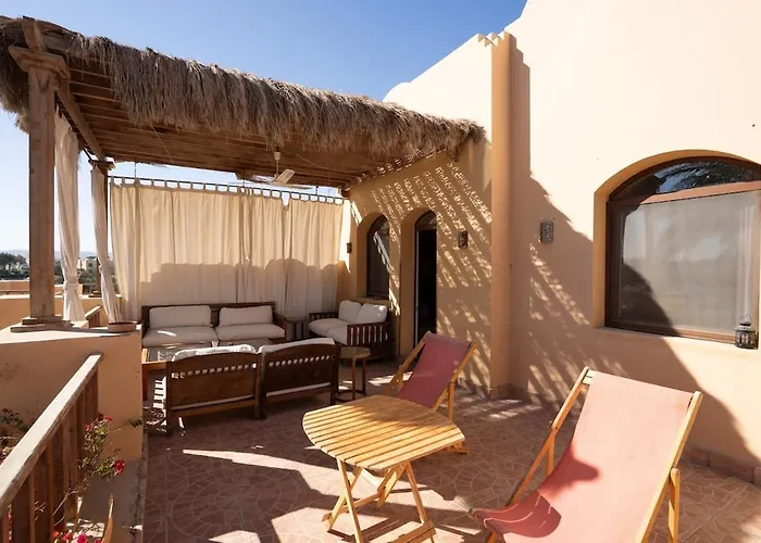 The Seafront Magical Loft! * الغردقة